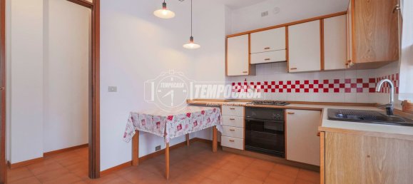 4 bedrooms Apartment in Imola, Italy No. 330616 10