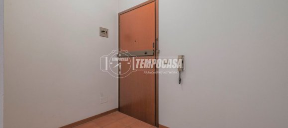 4 bedrooms Apartment in Imola, Italy No. 330616 7