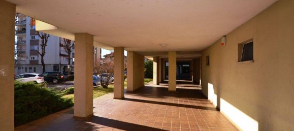 Квартира с 2 комнатами в Биелла, Италия № 38182 21