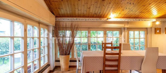 Villa de 2 dormitorios en Como, Italy No. 238778 16