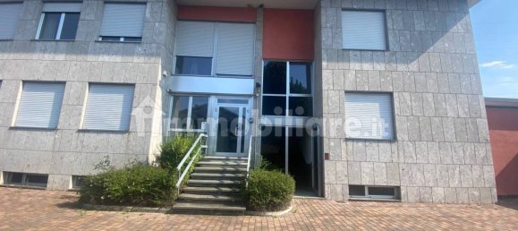 5 rooms Office in Settimo Milanese, Italy No. 254818 3