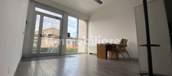 5 rooms Office in Settimo Milanese, Italy No. 254818 9