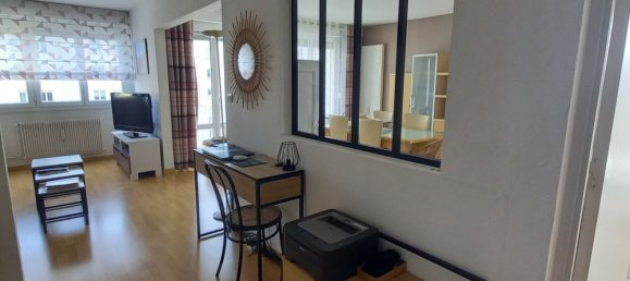 3 bedrooms Apartment in Besancon, France No. 198605 8