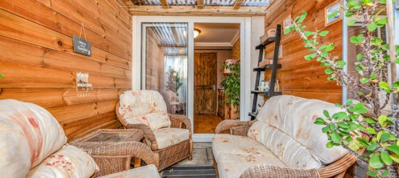 3 bedrooms House in Gravesend, United Kingdom No. 10732 10