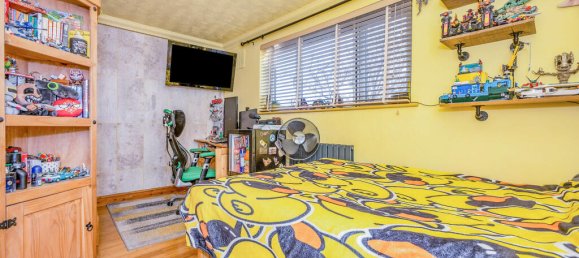 3 bedrooms House in Gravesend, United Kingdom No. 10732 18