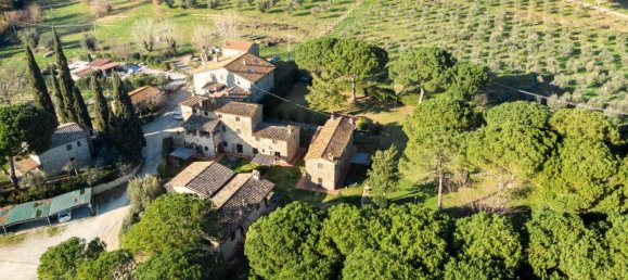 27 rooms House in Tuoro sul Trasimeno, Italy No. 54185 47