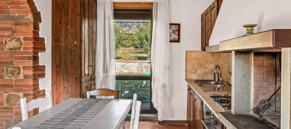 27 rooms House in Tuoro sul Trasimeno, Italy No. 54185 27