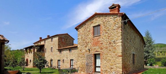 27 rooms House in Tuoro sul Trasimeno, Italy No. 54185 5