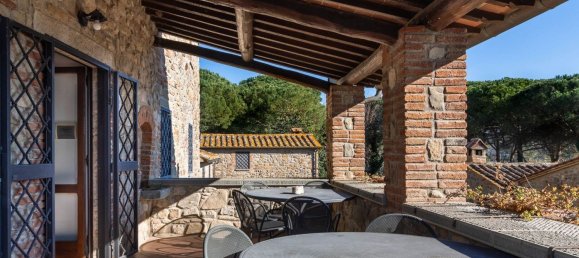 27 rooms House in Tuoro sul Trasimeno, Italy No. 54185 2