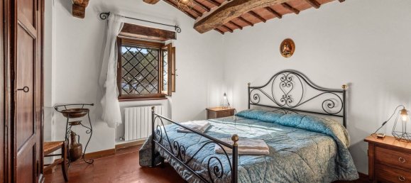 27 rooms House in Tuoro sul Trasimeno, Italy No. 54185 34