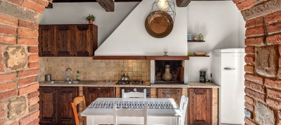 27 rooms House in Tuoro sul Trasimeno, Italy No. 54185 25