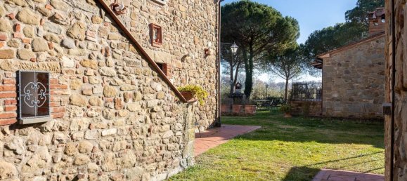 27 rooms House in Tuoro sul Trasimeno, Italy No. 54185 15