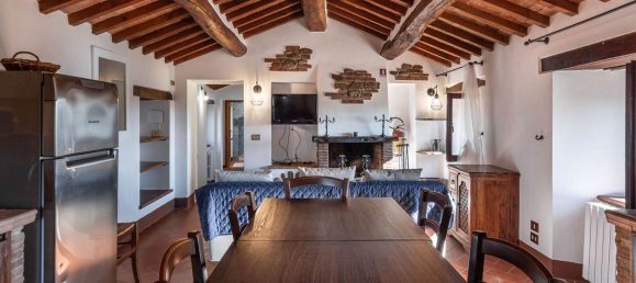 27 rooms House in Tuoro sul Trasimeno, Italy No. 54185 7