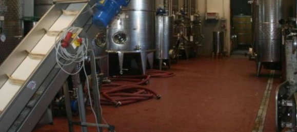 400m² Warehouse in Nusco, Italy No. 377411 7