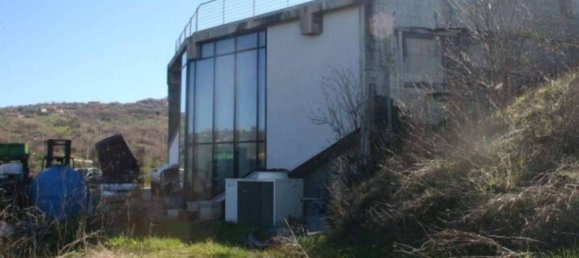 400m² Warehouse in Nusco, Italy No. 377411 4