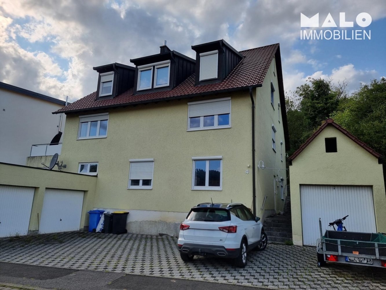 3 bedrooms Townhouse in Wurzburg, Germany No. 276691