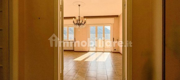 3 bedrooms Apartment in Omegna, Italy No. 223116 6