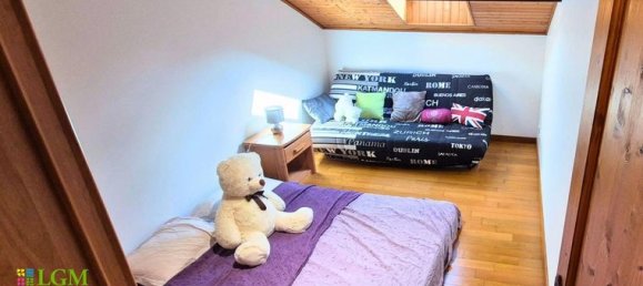 4 bedrooms House in Ain, France No. 313417 5