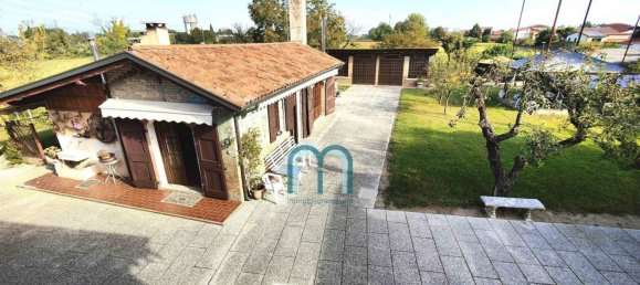 4 غرف نوم فيلا في Spinea, Italy رقم 82120 2