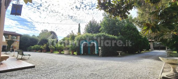 4 غرف نوم فيلا في Spinea, Italy رقم 82120 12