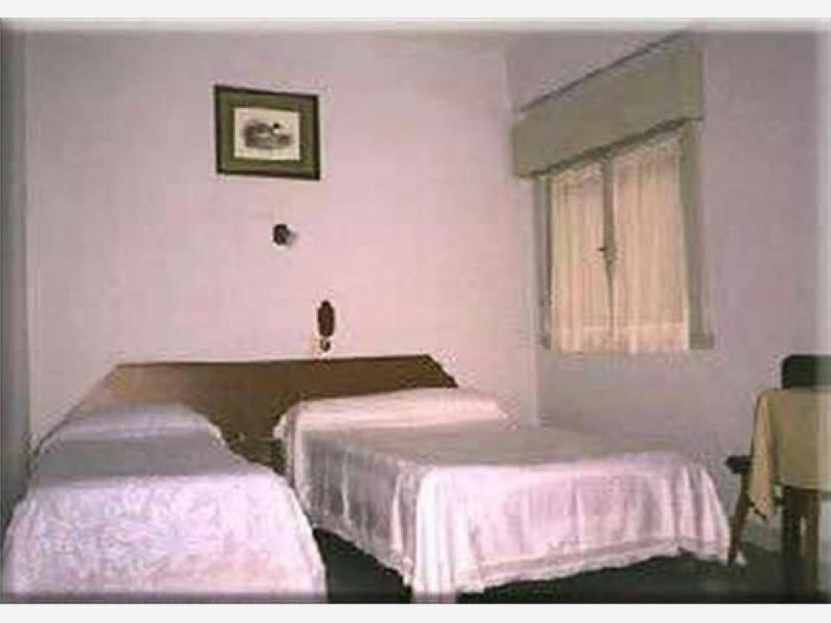 600m² Hotel in Buenos Aires, Argentina No. 107101