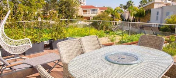 4 bedrooms House in Parekklisia, Cyprus No. 7401 6