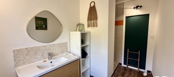 8 Schlafzimmer Schlösser in Sault, France, Nr. 320636 12