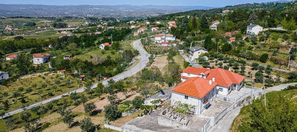 5 bedrooms House in Gouveia, Portugal No. 21191 21