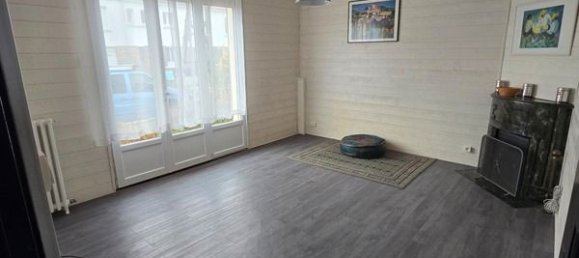 3 bedrooms House in La Roche-sur-Yon, France No. 95951 6