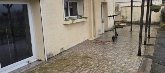 3 bedrooms House in La Roche-sur-Yon, France No. 95951 12