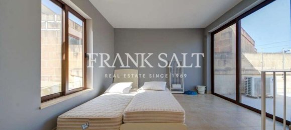 Casa de 4 dormitorios en Ghajnsielem, Malta No. 866 17