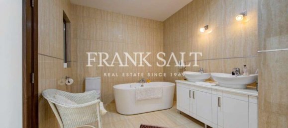 Casa de 4 dormitorios en Ghajnsielem, Malta No. 866 12