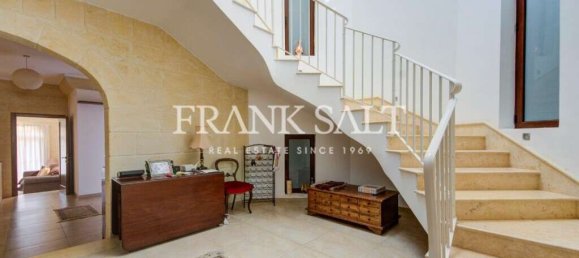 Casa de 4 dormitorios en Ghajnsielem, Malta No. 866 19