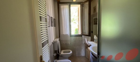4 rooms Apartment in Lizzano in Belvedere, Italy No. 262102 19