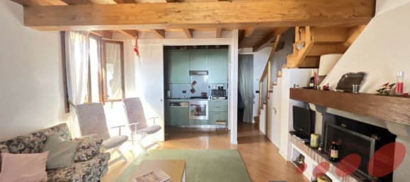 4 rooms Apartment in Lizzano in Belvedere, Italy No. 262102 8