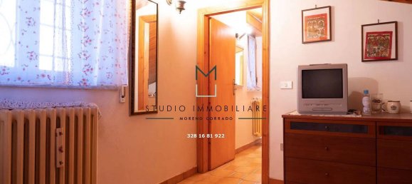 6 bedrooms House in Montemiletto, Italy No. 83215 44