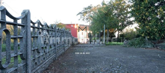 6 bedrooms House in Montemiletto, Italy No. 83215 2