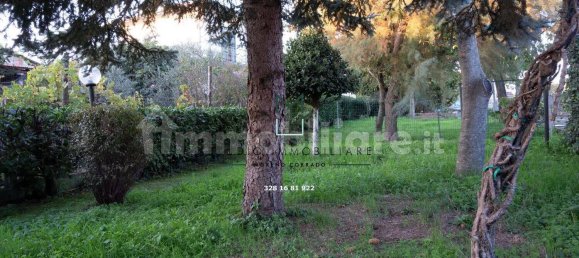 6 bedrooms House in Montemiletto, Italy No. 83215 7