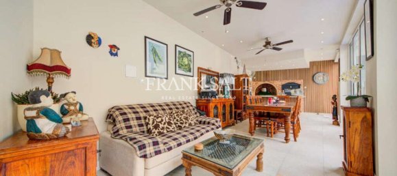 Таунхаус с 4 спальнями в Лия, Мальта № 277 15