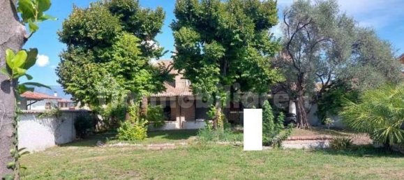 4 Schlafzimmer Haus in Pordenone, Italy, Nr. 348858 5