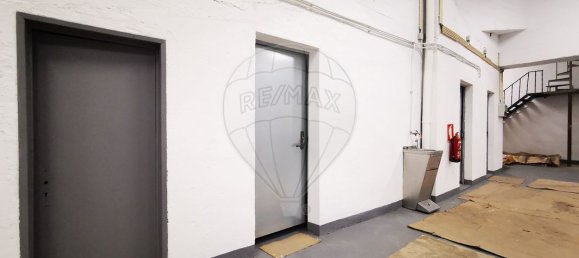 1265m² Warehouse in Loures, Portugal No. 85570 17