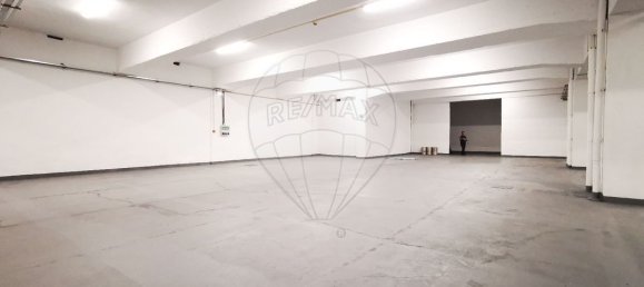 1265m² Warehouse in Loures, Portugal No. 85570 21