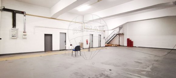 1265m² Warehouse in Loures, Portugal No. 85570 19