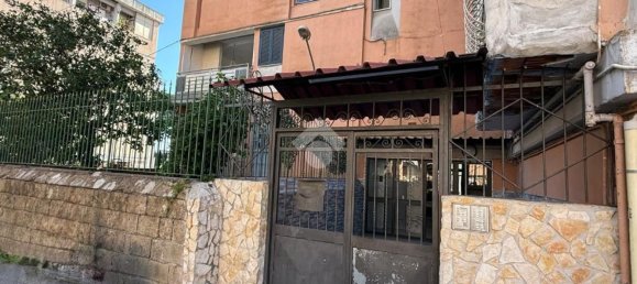 Квартира с 4 спальнями в Неаполь, Италия № 375839 22