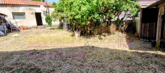 3 Schlafzimmer Haus in Aveiras de Baixo, Portugal, Nr. 208798 2