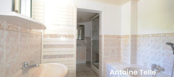 Casa de 4 dormitorios en Catillon-sur-Sambre, France No. 42855 29