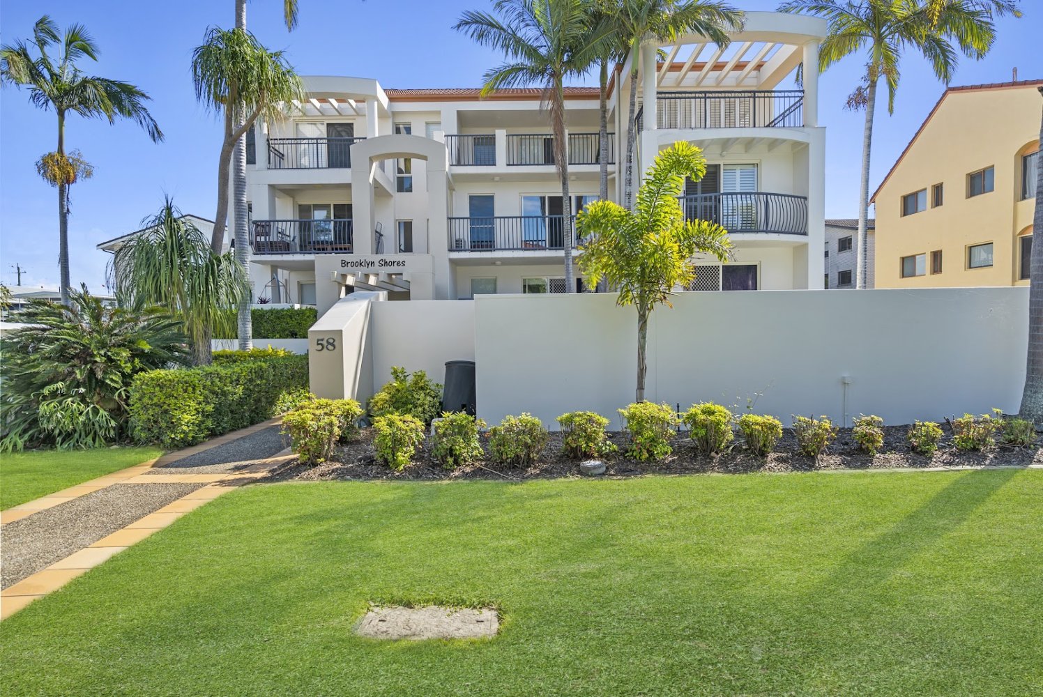 Apartamento T2 em Mermaid Beach, Australia N.º 380