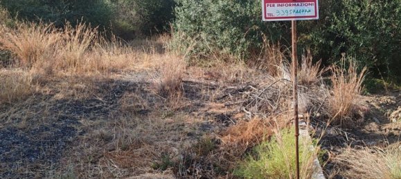 Terreno en Crucoli, Italy No. 371912 2