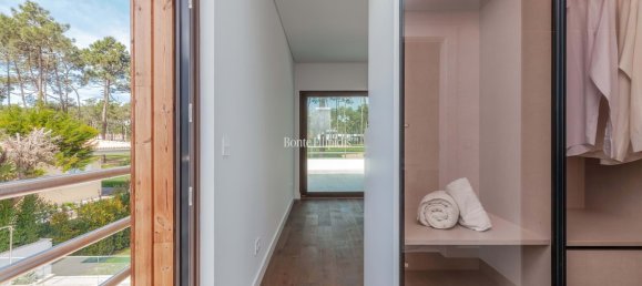 4 bedrooms Villa in Almada, Portugal No. 98422 23