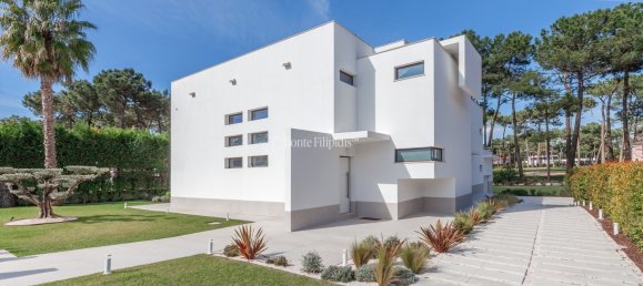 4 bedrooms Villa in Almada, Portugal No. 98422 43